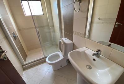 2 Bed Apartment with En Suite at Lavington