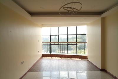 3 Bed Apartment with En Suite at Lavington