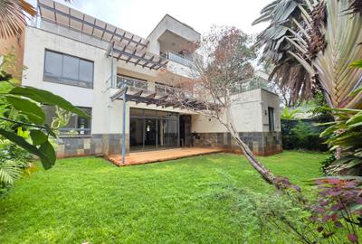 5 Bed Townhouse with En Suite at Lavington Green - 2