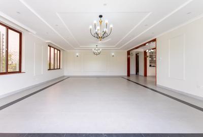 4 Bed House with En Suite in Vipingo