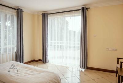 2 Bed Apartment with En Suite at 6Th Parklands