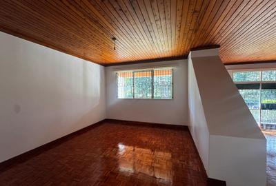 4 Bed House with En Suite in Loresho