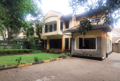 4 Bed Townhouse with En Suite at Lavington