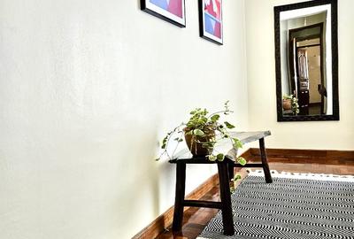 Furnished 2 Bed Apartment with En Suite at Riverside