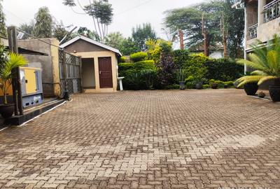 4 Bed House with En Suite at Kitisuru Road