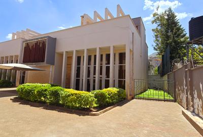 5 Bed Townhouse with En Suite at Muthangari Road