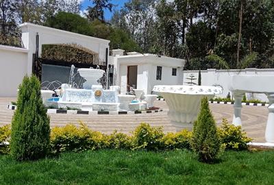 6 Bed House with En Suite in Karen