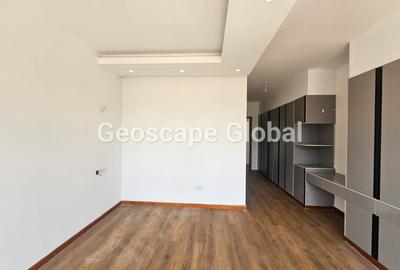 4 Bed House with En Suite in Kiambu Road - 2