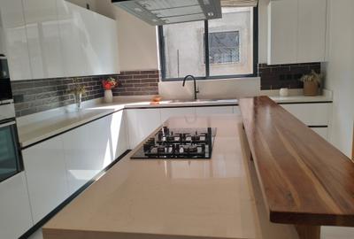 4 Bed Townhouse with En Suite in Loresho - 3