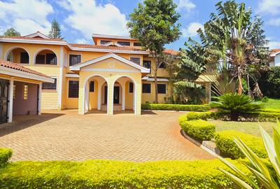 5 Bed House with En Suite at Off Ruaka Road