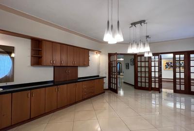 9 Bed House with Staff Quarters in General Mathenge