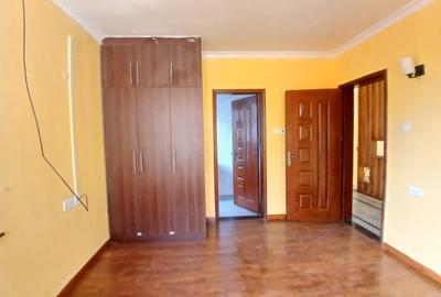 5 Bed Townhouse with En Suite at Lavington Green - 4