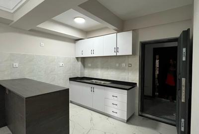 2 Bed Apartment with En Suite in Kilimani