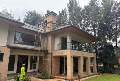 4 Bed House with En Suite in Runda