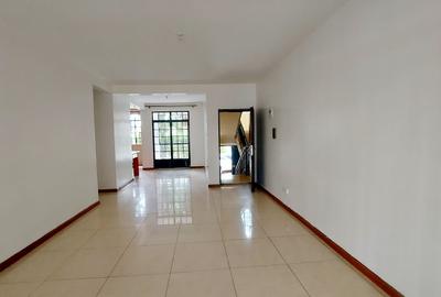 2 Bed Apartment with En Suite in Kahawa West