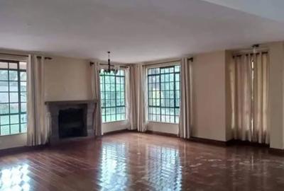 4 Bed House with En Suite in Karen - 3