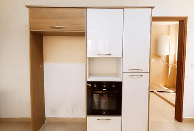 Serviced 3 Bed Apartment with En Suite in Kilimani