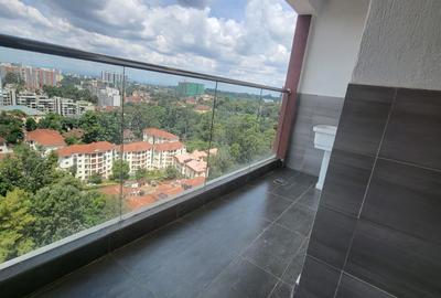 2 Bed Apartment with En Suite at Lavington