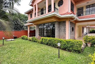 5 Bed Townhouse with En Suite in Lavington