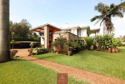 6 Bed House with En Suite at Kitisuru