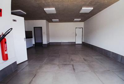 30,000 ft² Warehouse with Parking in Ruiru - 4