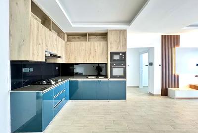 2 Bed Apartment with En Suite in Lavington - 2