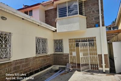 4 Bed House with En Suite in Kileleshwa - 2