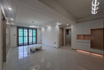 2 Bed Apartment with En Suite in Westlands Area