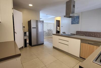 Furnished 3 Bed Apartment with En Suite in Kileleshwa