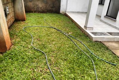 4 Bed Townhouse with En Suite in Kitisuru