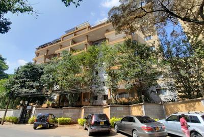 3 Bed Apartment with En Suite in Kileleshwa