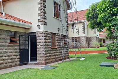 4 Bed Townhouse with En Suite in Lavington - 2