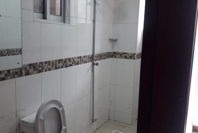 3 Bed Apartment with En Suite in Lavington - 2