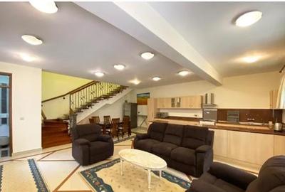 3 Bed Villa with En Suite at Gigiri Rd.
