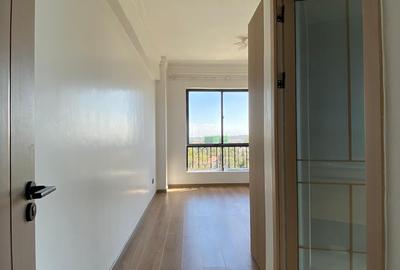 2 Bed Apartment with En Suite at Kindaruma Road - 4