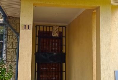 4 Bed House with En Suite in Kiambu Road - 2