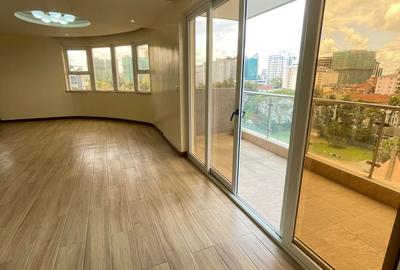 3 Bed Apartment with En Suite in Kilimani - 2