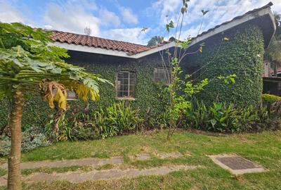 4 Bed House with En Suite in Karen