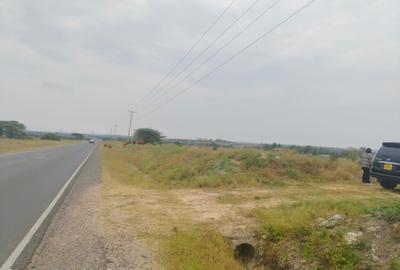 5 ac Land at Isinya -Kiserian Highway