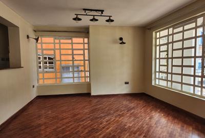 4 Bed House with En Suite in Kiambu Road