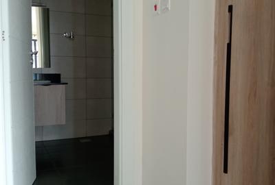 1 Bed Apartment with En Suite in Lavington - 2