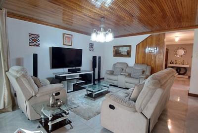 3 Bed House with Garden in Parklands