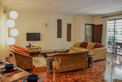 3 Bed Apartment with En Suite in Kileleshwa