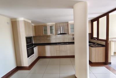2 Bed Apartment with En Suite in Kileleshwa - 3