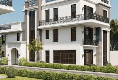 5 Bed Townhouse with En Suite at Lavington