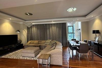 5 Bed Townhouse with En Suite in Karen - 4