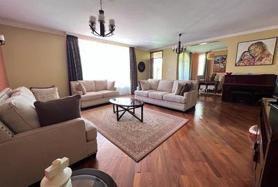 4 Bed Townhouse with En Suite in Lavington