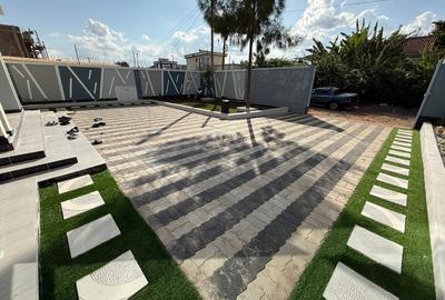 4 Bed House with En Suite in Ruiru - 2