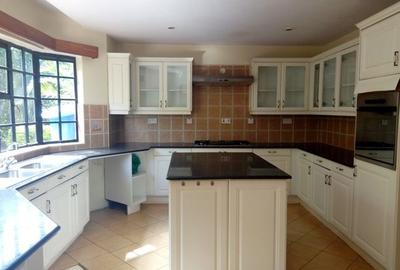 3 Bed House with En Suite at Karen