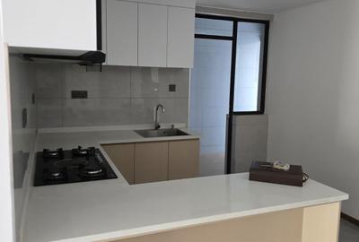 3 Bed Apartment with En Suite in Riverside - 3